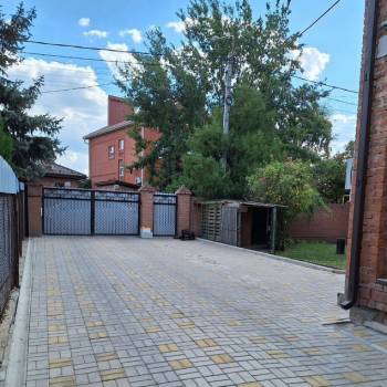 Продается Дом, 205 м²