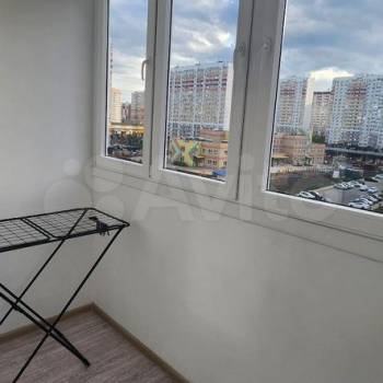 Сдается 1-комнатная квартира, 37 м²