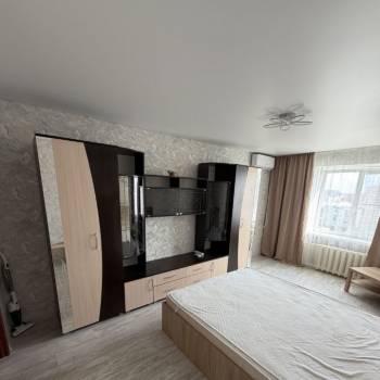 Сдается 2-х комнатная квартира, 62,5 м²