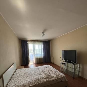 Сдается Многокомнатная квартира, 80 м²