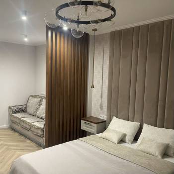 Сдается 1-комнатная квартира, 56 м²