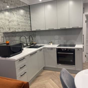 Сдается 1-комнатная квартира, 56 м²