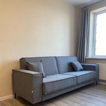 Сдается 1-комнатная квартира, 42 м²