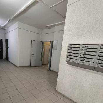 Продается 1-комнатная квартира, 46 м²