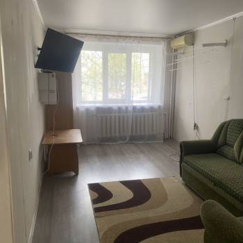 Сдается 1-комнатная квартира, 48 м²