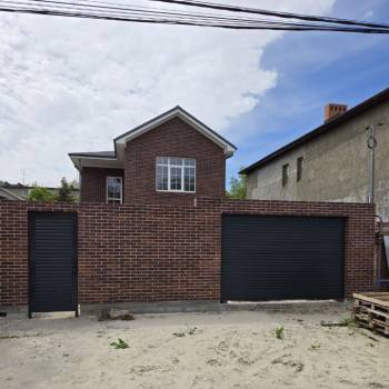 Продается Дом, 200 м²