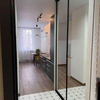 Продается 1-комнатная квартира, 30 м²