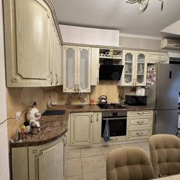 Продается 1-комнатная квартира, 49,7 м²