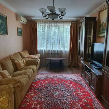 Сдается Многокомнатная квартира, 56 м²