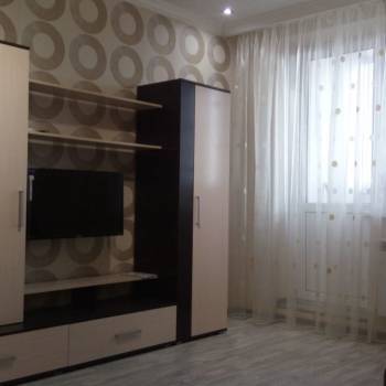 Сдается 1-комнатная квартира, 41 м²
