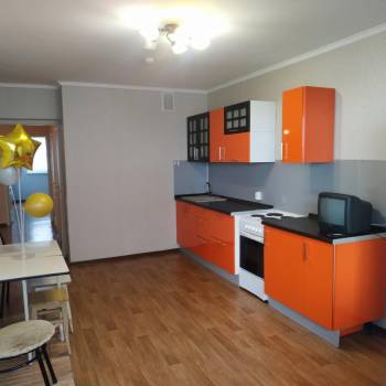 Сдается 2-х комнатная квартира, 75 м²