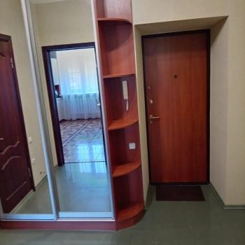Сдается 1-комнатная квартира, 43 м²