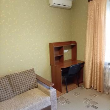 Сдается 1-комнатная квартира, 43 м²