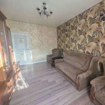 Продается 2-х комнатная квартира, 60 м²