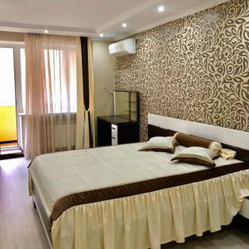 Сдается Многокомнатная квартира, 100 м²
