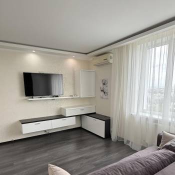 Сдается 2-х комнатная квартира, 62 м²