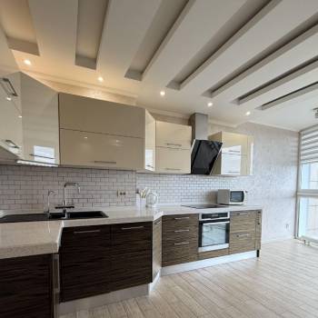 Сдается 2-х комнатная квартира, 62 м²
