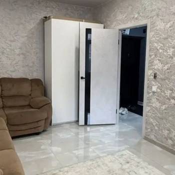 Сдается 1-комнатная квартира, 45 м²