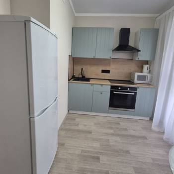 Сдается 1-комнатная квартира, 35 м²