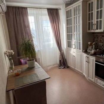 Сдается 1-комнатная квартира, 37,9 м²