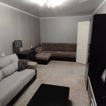 Продается 1-комнатная квартира, 36,5 м²