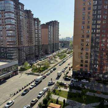 Сдается 1-комнатная квартира, 40 м²