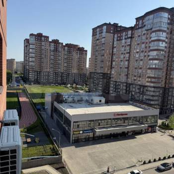 Сдается 1-комнатная квартира, 40 м²