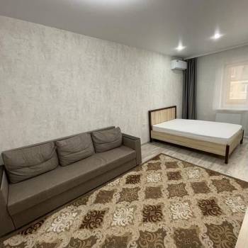 Сдается 1-комнатная квартира, 40,9 м²