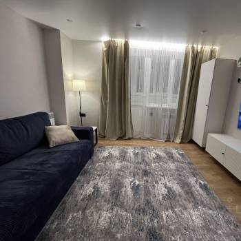 Сдается 1-комнатная квартира, 40 м²