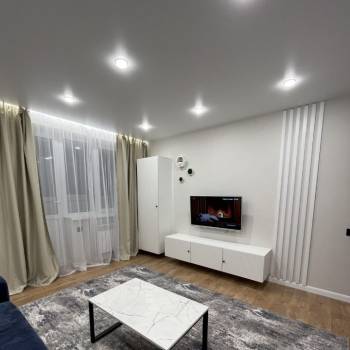 Сдается 1-комнатная квартира, 40 м²