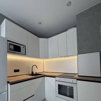 Сдается 1-комнатная квартира, 37 м²