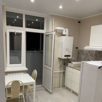 Сдается 1-комнатная квартира, 35 м²
