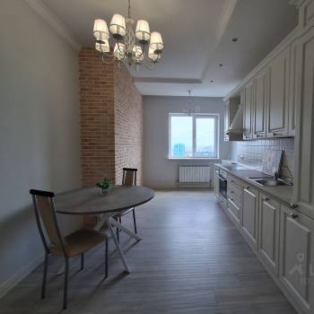 Продается 2-х комнатная квартира, 65 м²