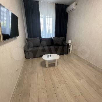 Сдается 1-комнатная квартира, 39 м²