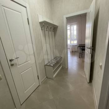 Сдается 1-комнатная квартира, 39 м²