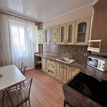 Сдается 1-комнатная квартира, 44 м²