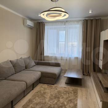 Сдается 2-х комнатная квартира, 64 м²