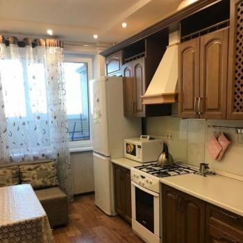 Продается 1-комнатная квартира, 42,7 м²