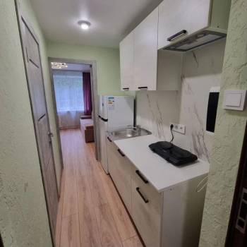 Продается 1-комнатная квартира, 14,6 м²