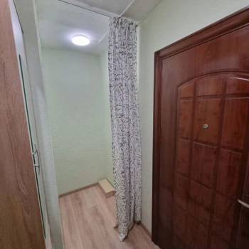 Продается 1-комнатная квартира, 14,6 м²