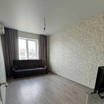 Сдается 1-комнатная квартира, 38,2 м²