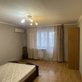 Сдается Многокомнатная квартира, 111 м²