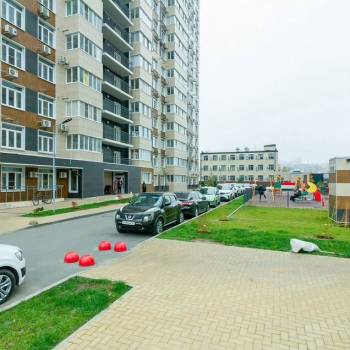Продается 1-комнатная квартира, 43 м²