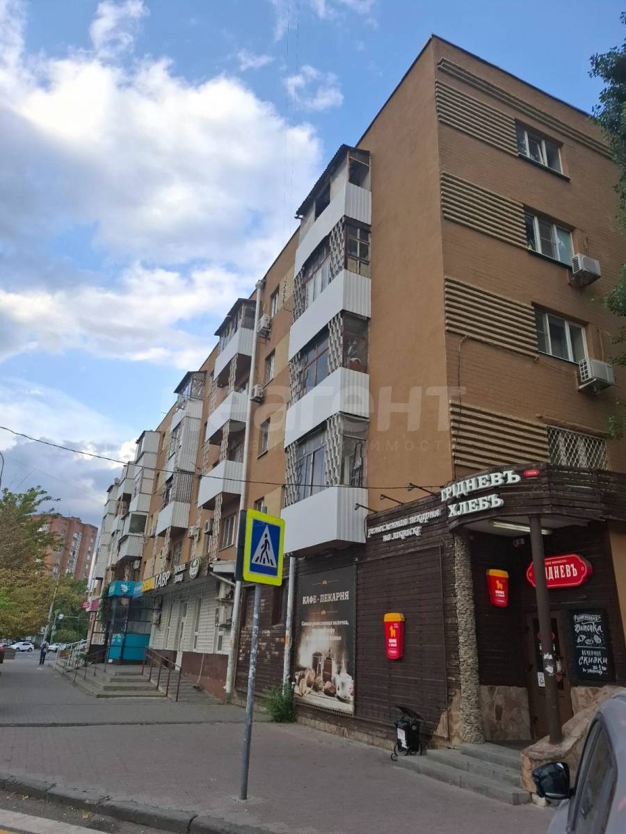 Сдаю 3-комн. квартиру, Нахичевань, проспект Шолохова
