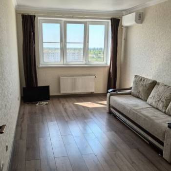 Сдается 1-комнатная квартира, 38,6 м²