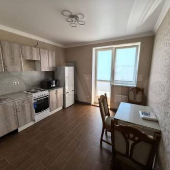 Сдается 1-комнатная квартира, 38,6 м²