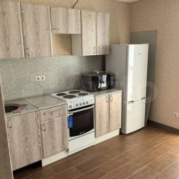 Сдается 1-комнатная квартира, 38,6 м²