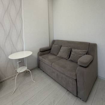 Сдается 1-комнатная квартира, 40 м²