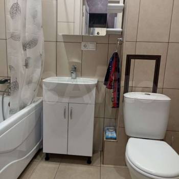 Сдается 1-комнатная квартира, 38 м²