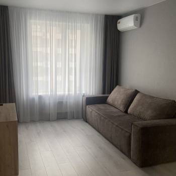 Сдается 1-комнатная квартира, 37 м²